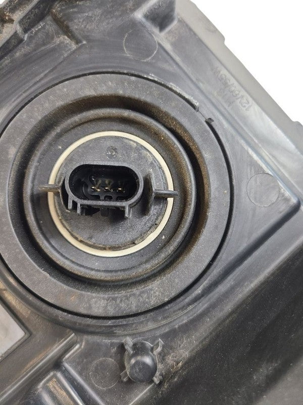 Driver Left Headlight Fits 06-09 TORRENT 666205