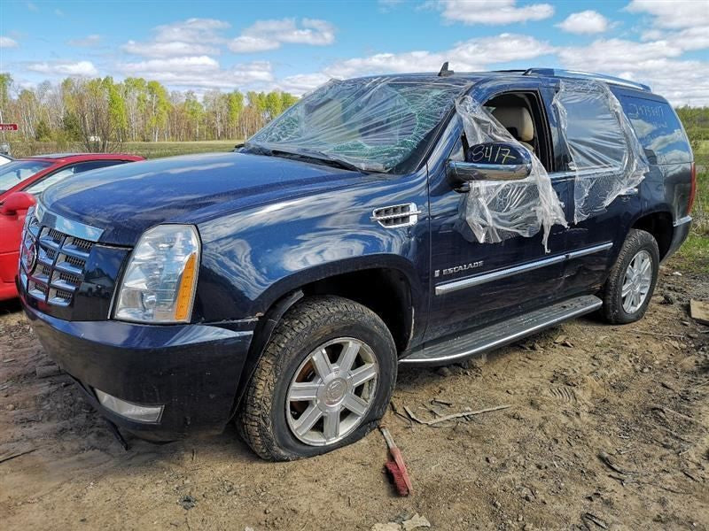 Passenger Tail Light Without Premium Collection Fits 07-14 ESCALADE 26