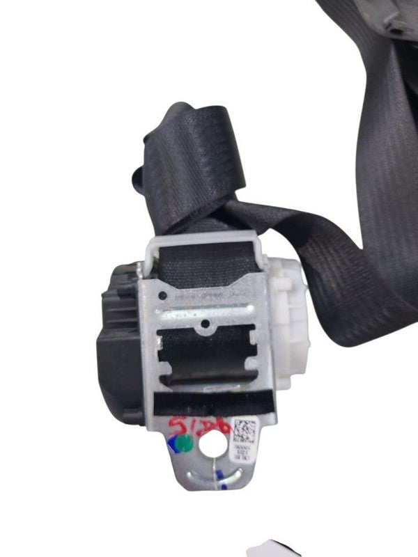 SILVRDO25 2022 Seat Belt Rear 642624