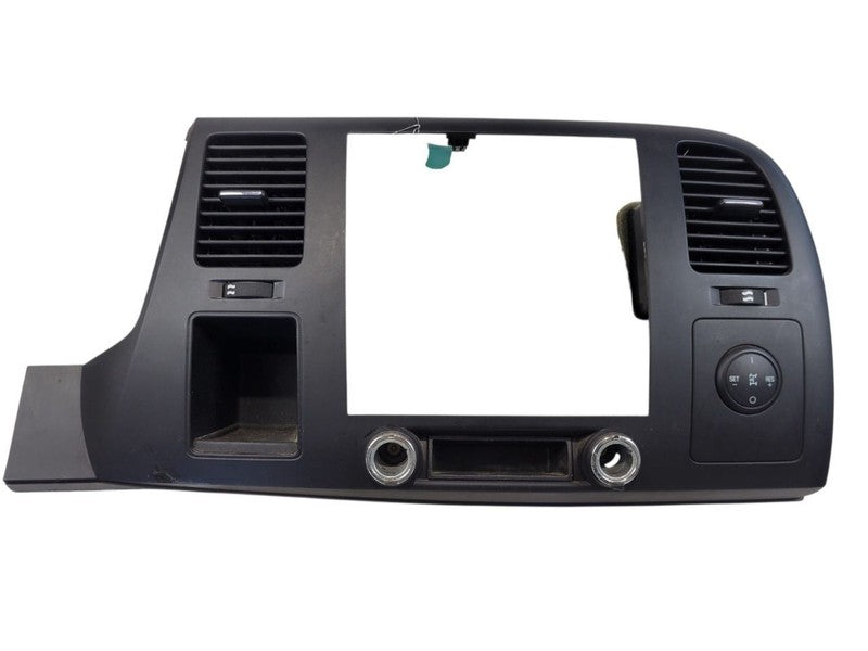 SILV35NEW 2007 Dash Bezel 669407