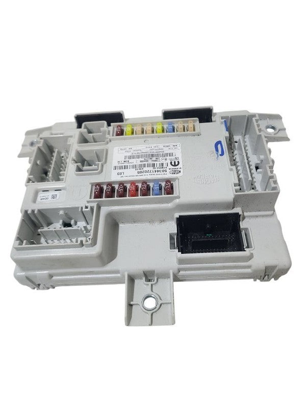 GIULIA    2019 Fuse Box Cabin 658022