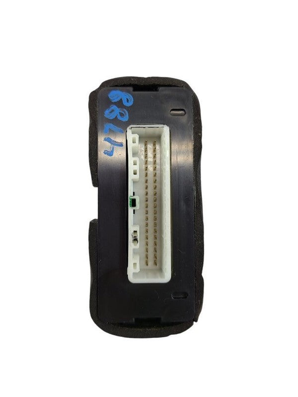 Chassis ECM Theft-locking Upper Left Hand Dash Fits 03-05 LEXUS GX470 