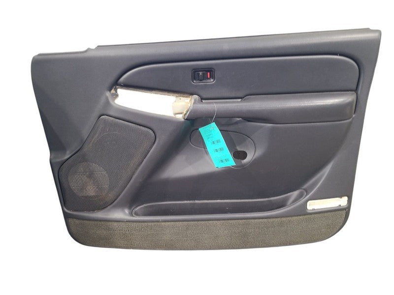 SILVRDO25 2004 Front Door Trim Panel 660491