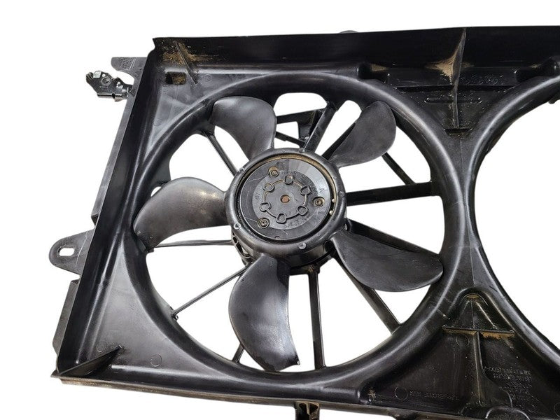 Radiator Fan Motor Fan Assembly Fits 14-21 SILVERADO 1500 PICKUP 64739