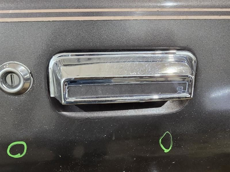 NEW YRK-R 1988 Door Handle Exterior 581906