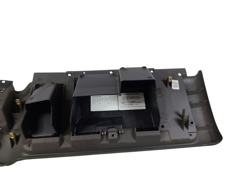 SLVRADO15 2004 Glove Box 649680