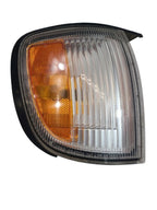 Passenger Corner/Park Light Fender Mounted Fits 99-00 INFINITI QX4 658