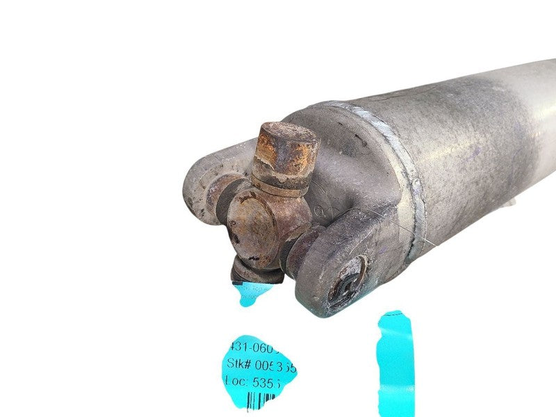 Rear Drive Shaft Classic Style 4WD Fits 14-19 SIERRA 1500 PICKUP 65617