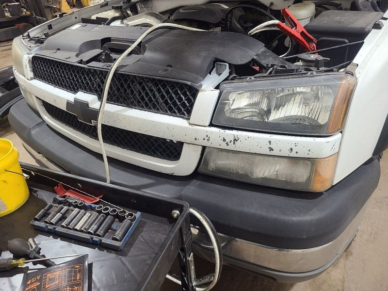 SLVRADO15 2004 Dash Bezel 649678
