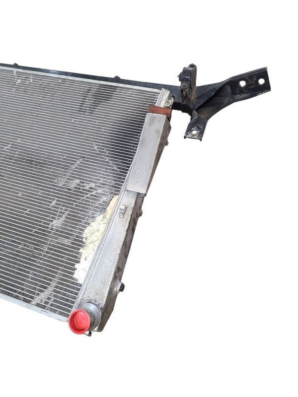 Radiator Fits 08-10 FORD F250SD PICKUP 664687
