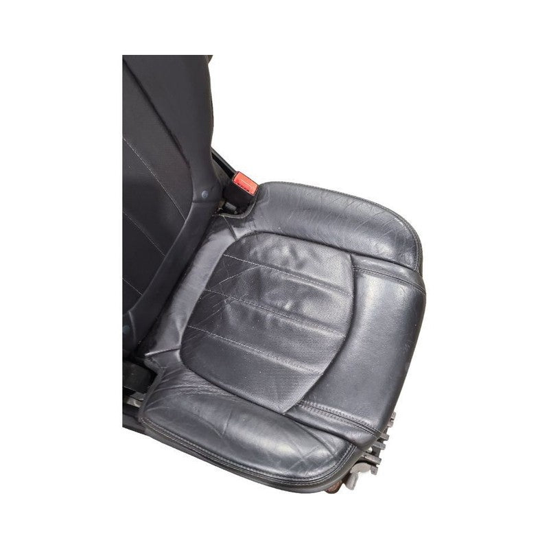 Rear Passenger Seat 2nd Row Leather Fits 2014 ACADIA 651253
