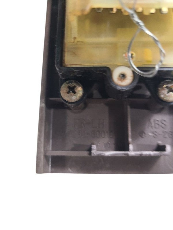 LANDCRUIS 1996 Front Door Switch 658007