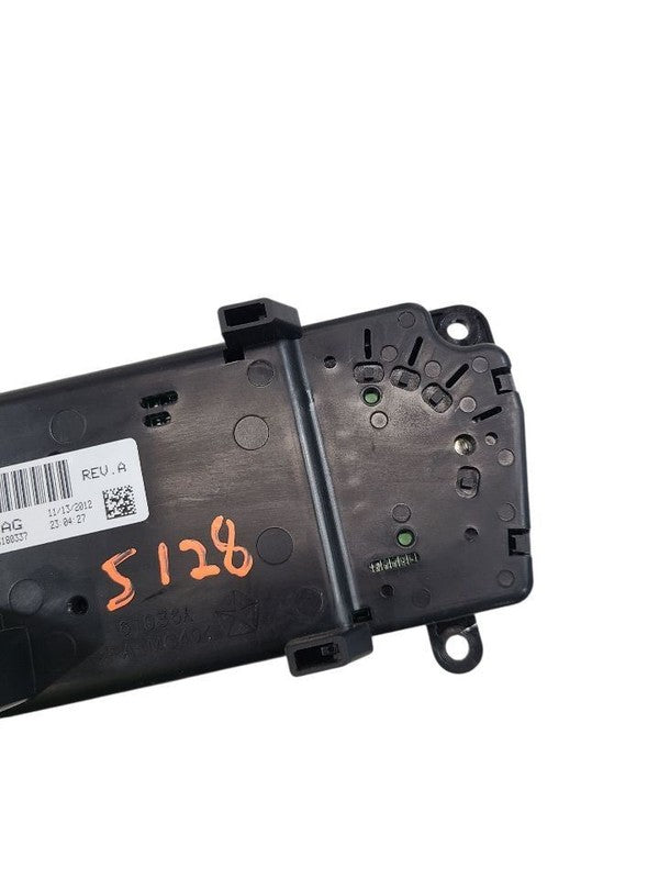 Temperature Control With AC Non-heated Back Glass Fits 11-13 WRANGLER 