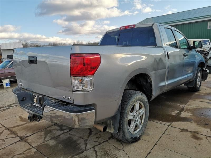 Carrier Front Axle 8 Cylinder 5.7L 4.10 Ratio Fits 07-15 18 TUNDRA 280