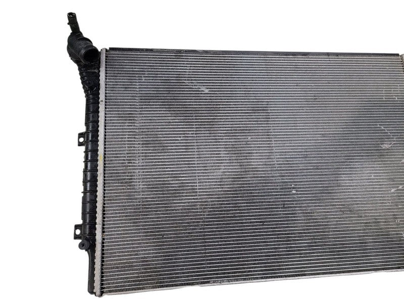 Radiator Fits 14-22 PASSAT 637959