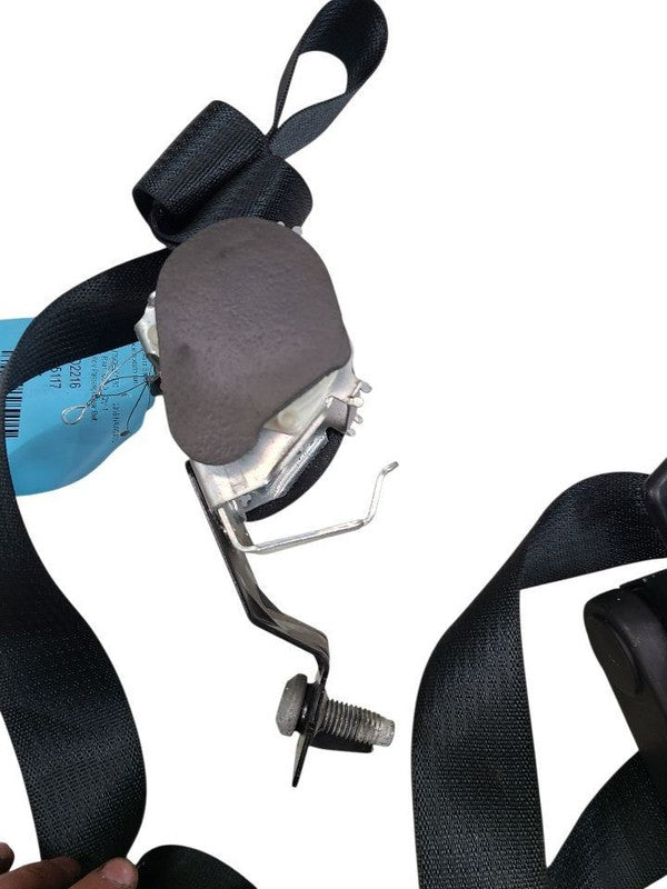 NAVIGATOR 2016 Seat Belt Rear 635879