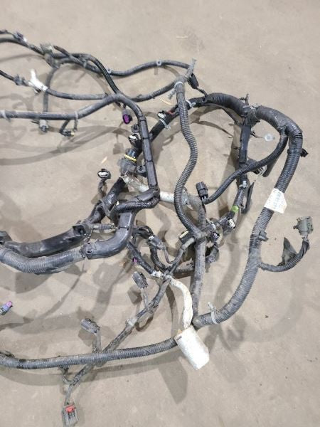 SUBURBN15 2015 Engine Wire Harness 600900