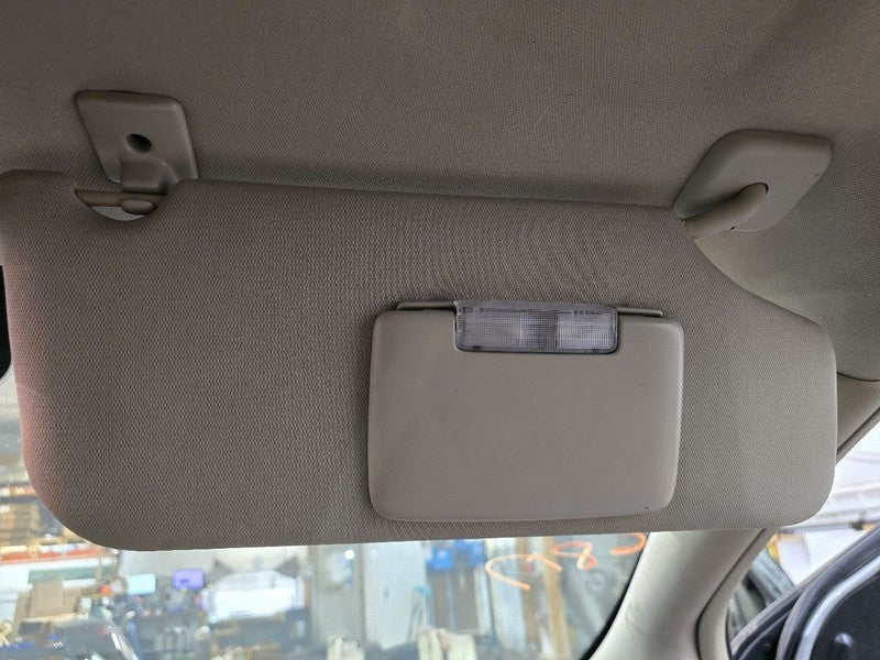 Passenger Right Sun Visor Illuminated Fits 11-15 MKX 632175