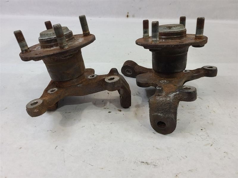 Driver Front Spindle/Knuckle Without ABS Fits 99-05 MAZDA MX-5 MIATA 5