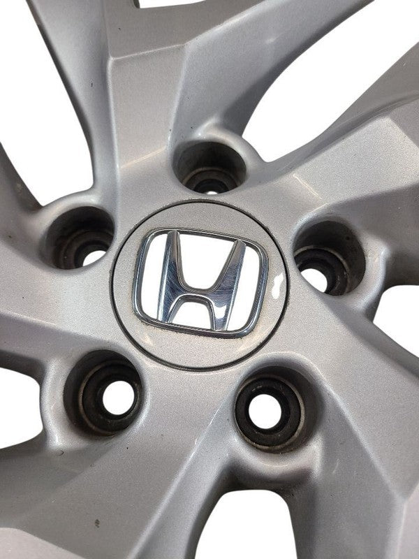 Wheel 17x7 Alloy Twisted Spoke Argent Fits 15-16 CR-V 658980