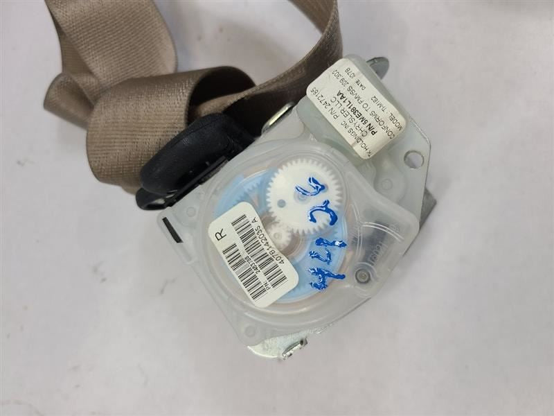 REAR DURANGO   2014 2nd Row Passenger Side Retractor Seat Belt Rear 56