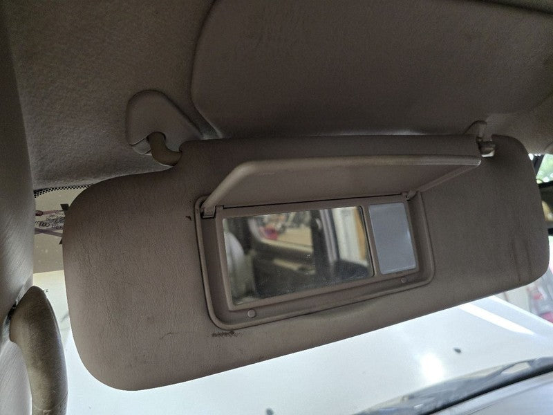 Driver Sun Visor Illuminated Primary Fits 98-02 LAND CRUISER 640132