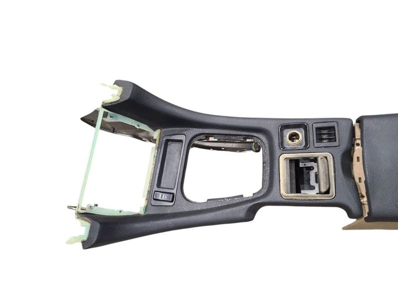 3000GT    1996 Console Front 610920