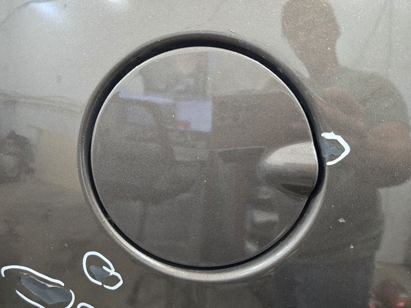 RAM3500   2020 Fuel Filler Door 641178