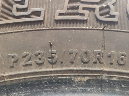 1 Used Tire  235 70 16 Savero 8/32 667413