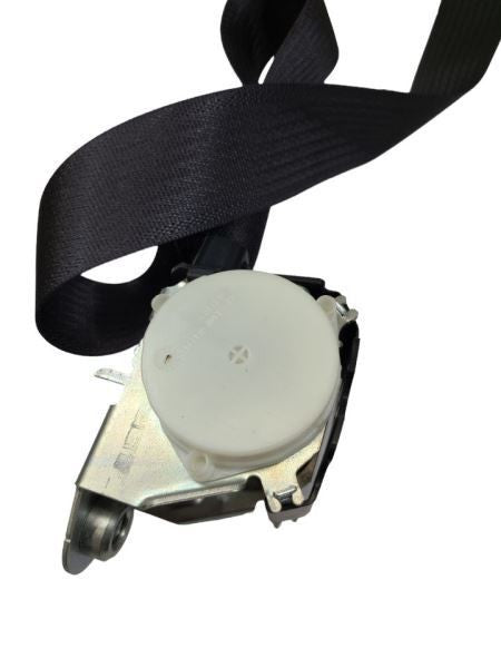 REAR SIERRA250 2013 Center Retractor Seat Belt Rear 570616