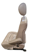 LX470     1999 Front Seat 674379