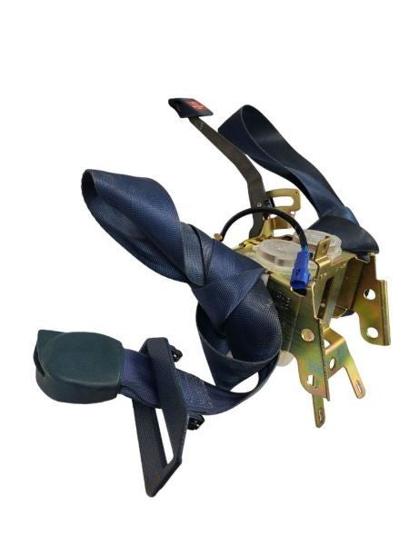 FRONT CAMRY     1988 Center Retractor with Shoulder Belts Seat Belt Fr