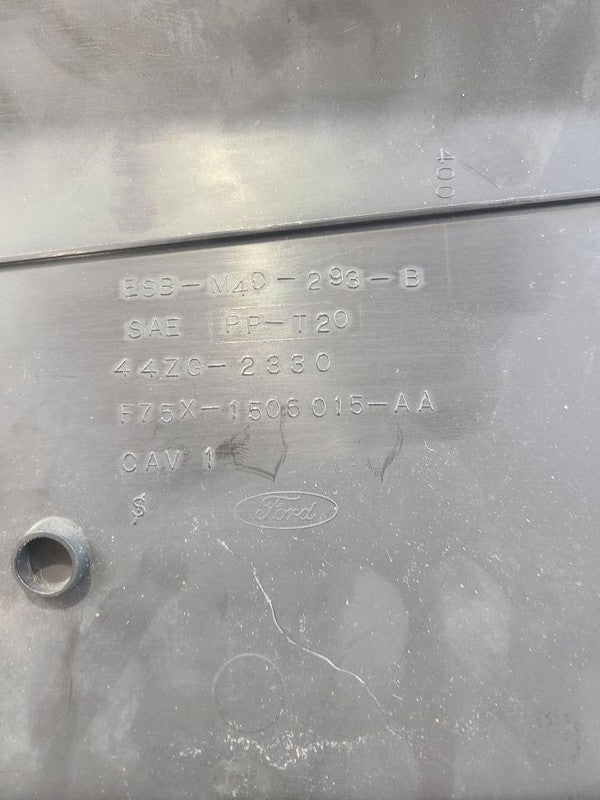 F150      1997 Glove Box 678736