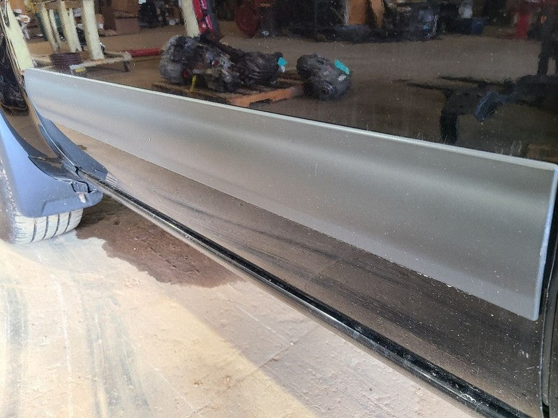 XTERRA    2014 Door Moulding Front 670650