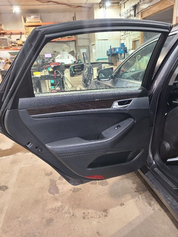 Driver Left Rear Side Door Without Sunshade Fits 17-20 G80 658473