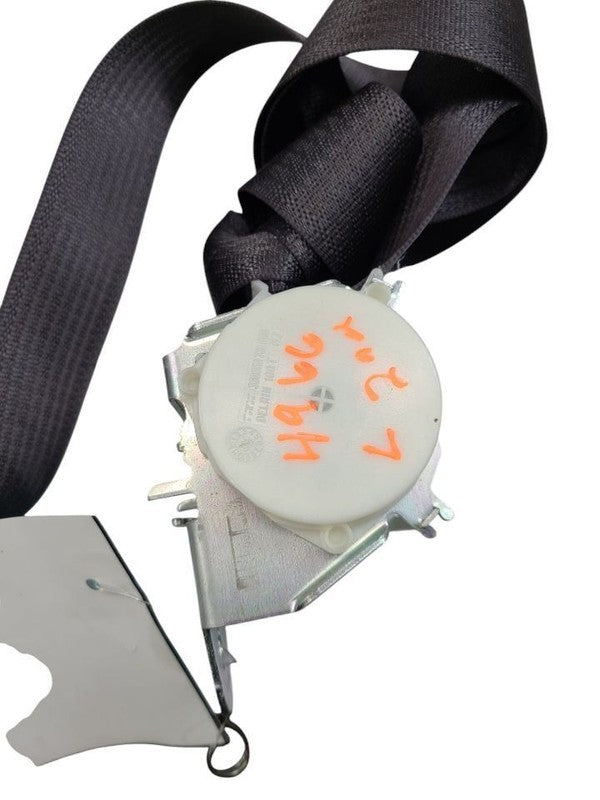 SUBURBN15 2015 Seat Belt Rear 620895