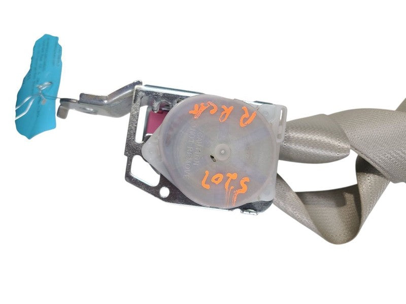 OUTBAKLEG 2011 Seat Belt Rear 644671