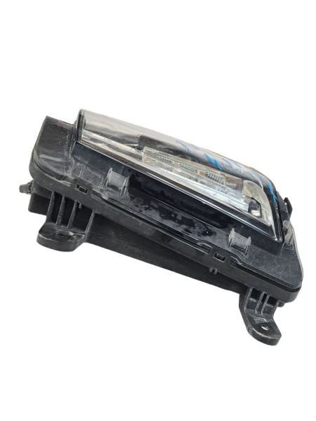 Driver Corner/Park Light Park Lamp-turn Signal Fits 15-19 ESCALADE 590