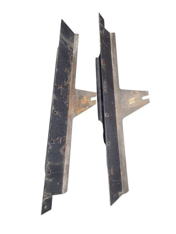 CJ        1985 Running Board 679138