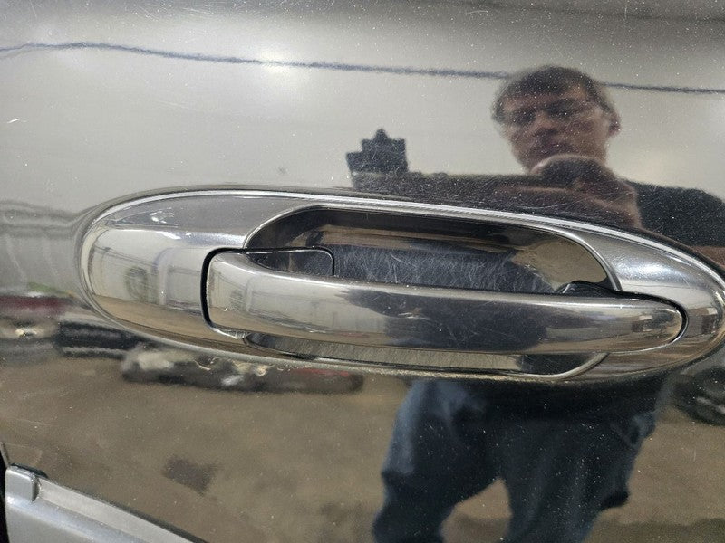 Passenger Door Handle Exterior Assembly Door Rear Fits 01-07 SEQUOIA 6
