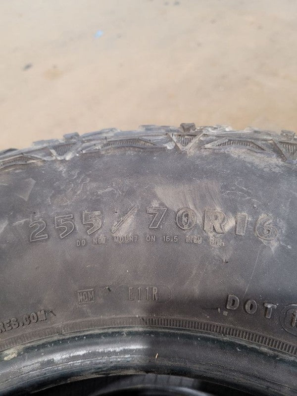 4 Used Tires Kelly 255-70-16  6/32 Tread  663382