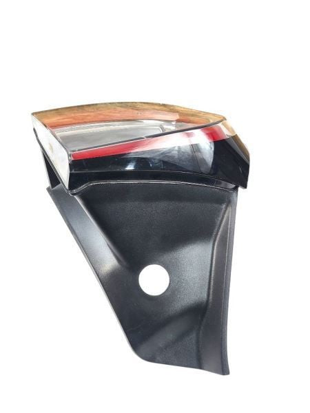 TESLA 3   2023 Quarter Mounted Driver's Side Tail Light 577750