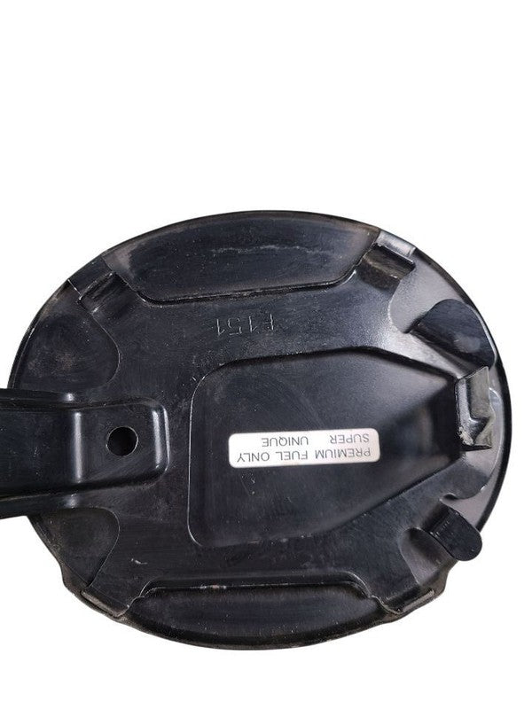 RX8       2007 Fuel Filler Door 648654