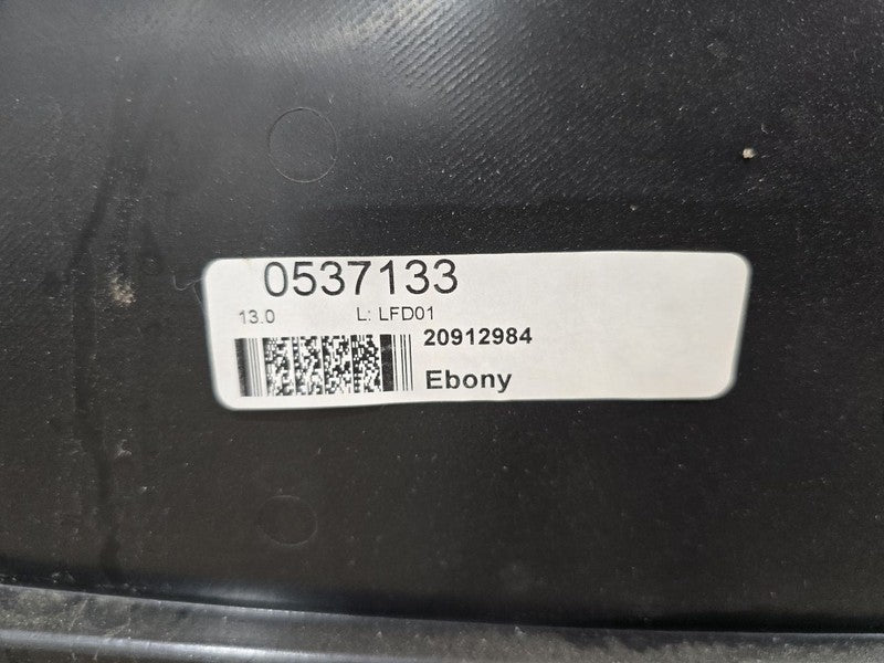 TRAVERSE  2010 Front Door Trim Panel 648355