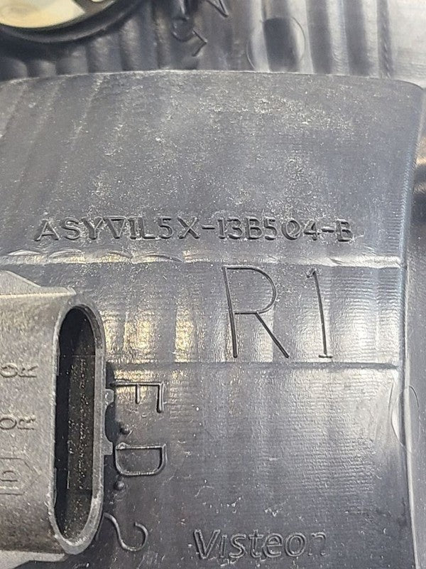 Passenger Right Tail Light Excluding STX Fits 01-05 RANGER 665031
