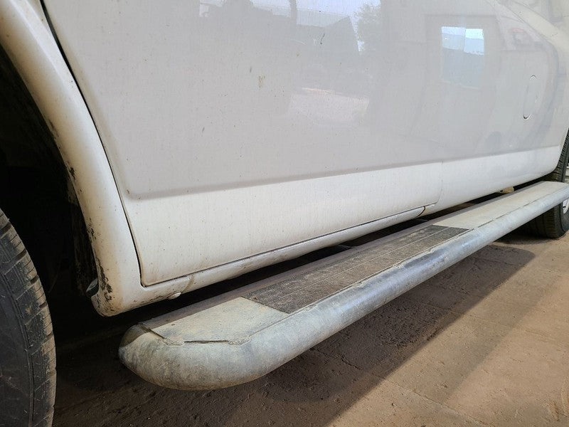 Driver Left Front Door Fits 16-24 EXPRESS 2500 VAN 676822