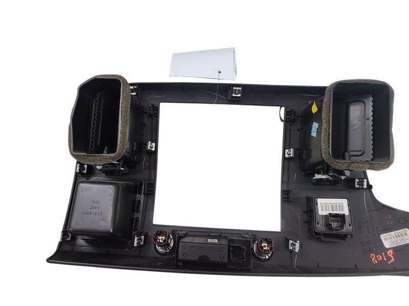 SILVRDO15 2009 Dash Bezel 636505