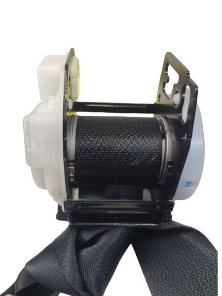 RX8       2004 Seat Belt Rear 595165