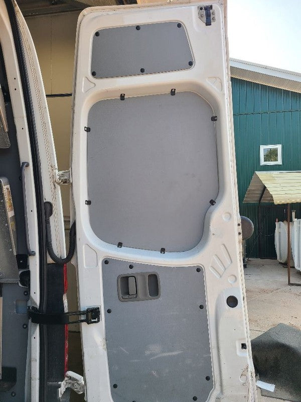 Passenger Rear Back Door High Roof Fits 10-18 MERCEDES SPRINTER 2500 6