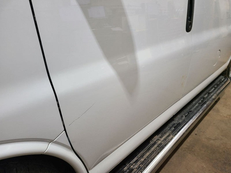 Driver Left Front Door Electric Fits 03-15 EXPRESS 2500 VAN 663833
